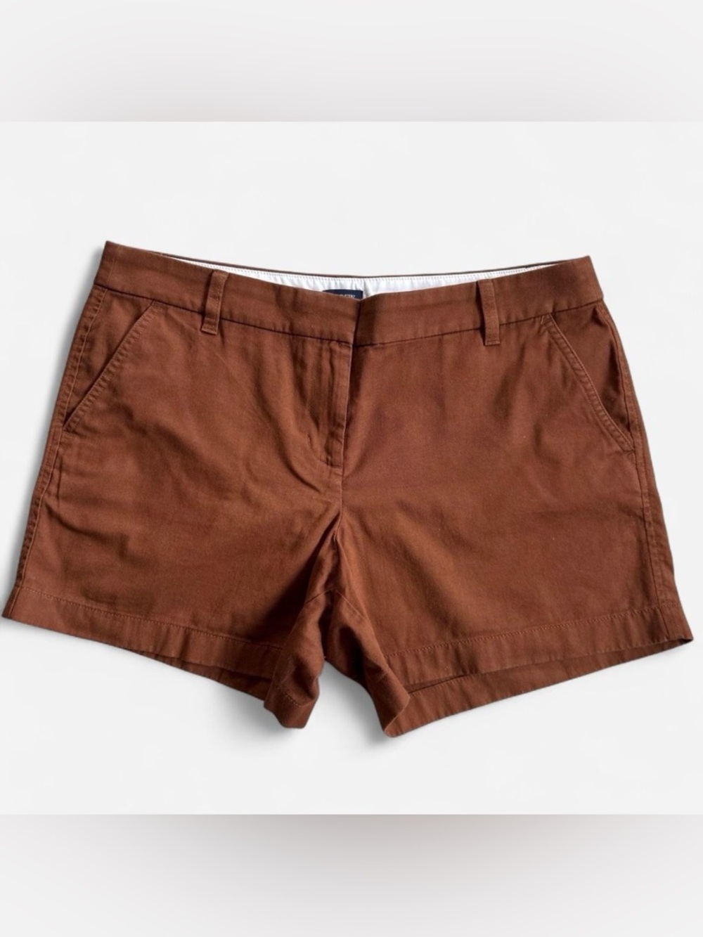 J. Crew 5” classic chino shorts size 12 “Antique Oak” EUC
